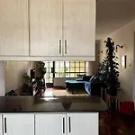 Rorot Lush 2 Bdrm Riverside
