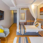 Raha Suites - Westlands