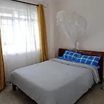 Leo Space Apartment