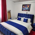 Nicestay Homes
