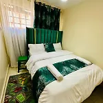 Nuna House