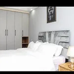 Modern Retreat Apartment With Heated Swimming Fully Equipped Gym Private Parking Space And A Relaxing Rooftop With Amazing City Views