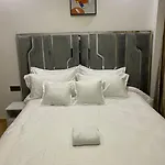 Leshwa One Bedroom