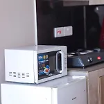 Executive Moyo Suites Studio Apartment