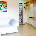 Johari Suites School Lane