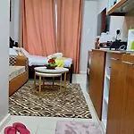 Pazuri Home