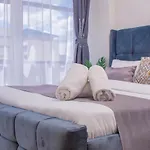 Elite Resience 1 Bedroom With Gym& Pool