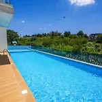 Riverbank One Bedrooms Apartment, Swimming Pool, Gym, Workspace, Db Space Living