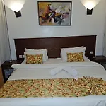 Lantana Suites