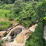 Villa Rock Stop Falls Gigiri