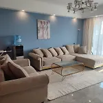 Unique 2Br With Skyview Top Roof Pool Gym