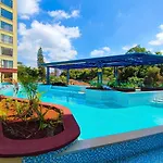 2 Bed Modern Luxury With City Views
