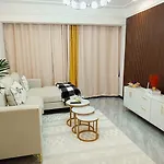 Executive Beautifully Furnished Apartment With All Modern Finishings,Swimming Pool,Fully Equipped Gym And Other Luxurious Facilities And Close Proximity To Major Shopping Malls In Kilimani