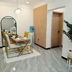 Executive Beautifully Furnished Apartment With All Modern Finishings,Swimming Pool,Fully Equipped Gym And Other Luxurious Facilities And Close Proximity To Major Shopping Malls In Kilimani