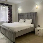 Westlands 2 Bedroom By Oscar