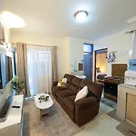 White House Lakz Homes