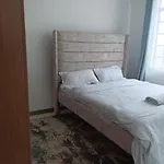 Pazuri Apartment