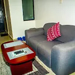 Airport Ready Comfort At Dto Luxe Near Jkia & Sgr