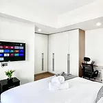 Elegant Classy Executive Apartment With Amazing Breathtaking City Views , Swimming Pool ,Fully Equipped Gym And Modern Finishings Which Whispers Comfort And Luxury