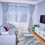 Cozy Nairobi 1Br, Westlands Views, Rooftop Pool, Lounge And Gym