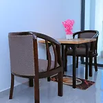 Golden Mango Apartment