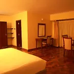 Osinkirri Hotel Kilimani