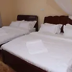Trippleo\'S Hotel