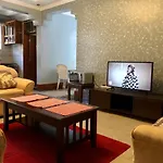 Home Away From Home 1 Bedroom, Braeside Garden