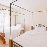 Midview Apartments