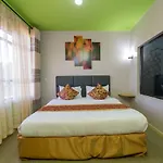 Maple Inn Hotel