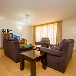 Pine Lush Residency
