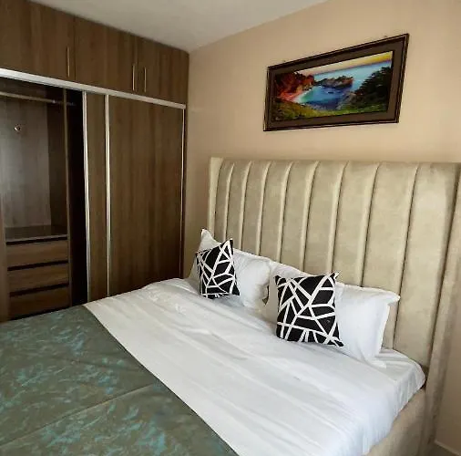Airbnb South B