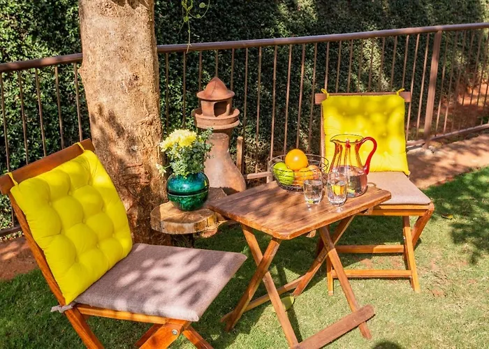 Gorgeous Well Equipped Modern Guest House In Loresho
