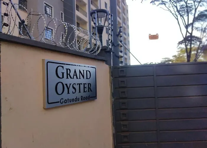 Sq Grand Oyster Apartment