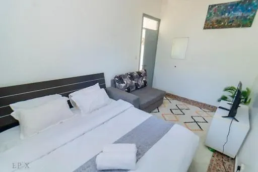 Lovely Studio Rooms In Runda, Astar Homestays