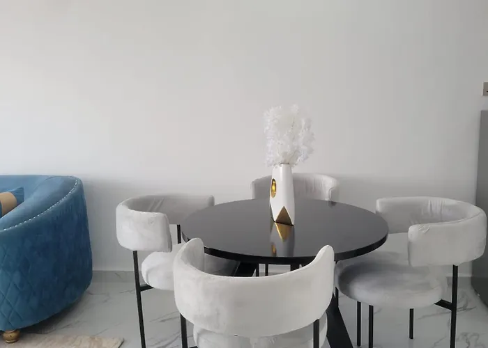 Cityheart Apartment