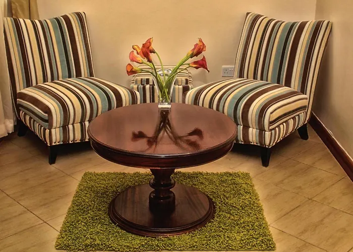 Sakinas Luxury Suites