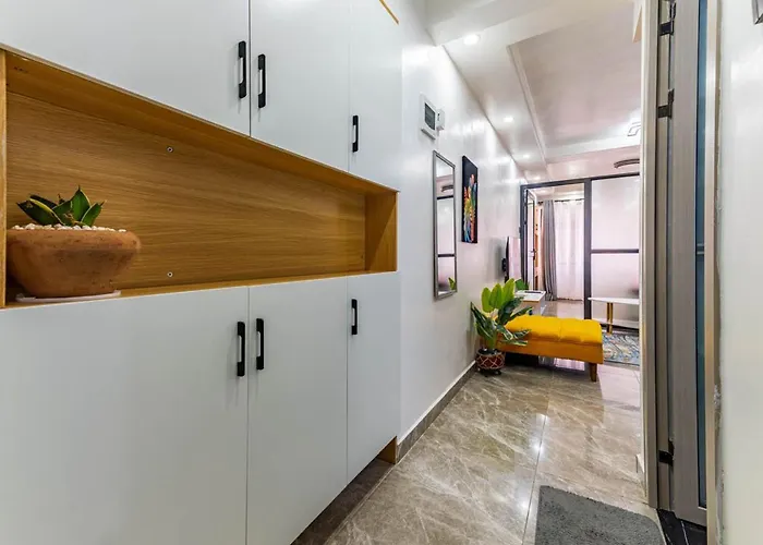 Cozy Kilimani Apartment With Washing Machine And Gym