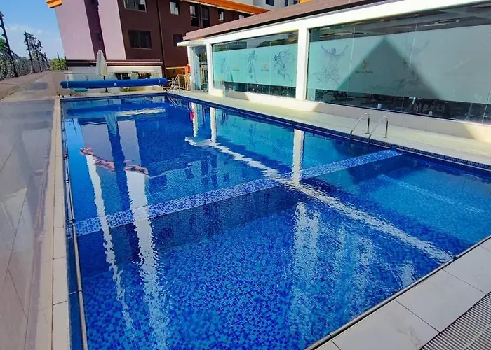 The Elegant Luxurious Siayapark Apartments