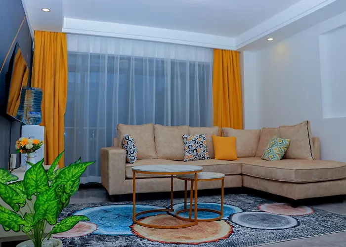 Luxe City Oasis Kilimani, Gym, Parking, Wifi And Balcony