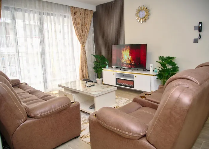 Modern Apartment Near Nairobi Airport With Swimming Pool