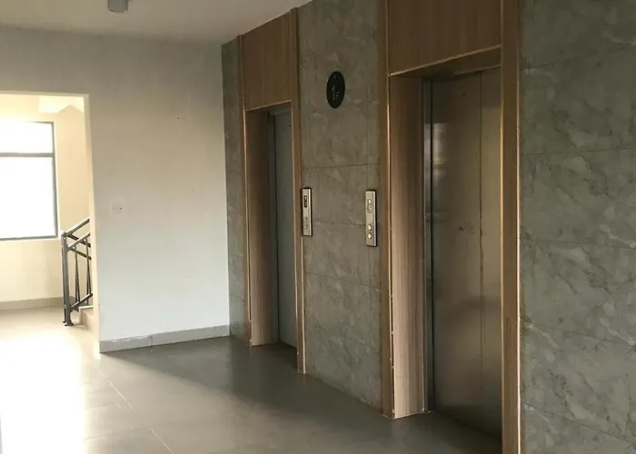 Loftel Apartments Ruaka