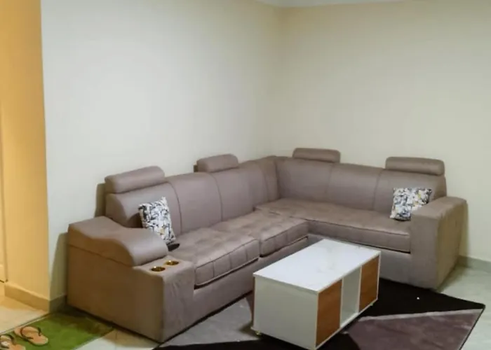 Lusso Homes & Accomodation