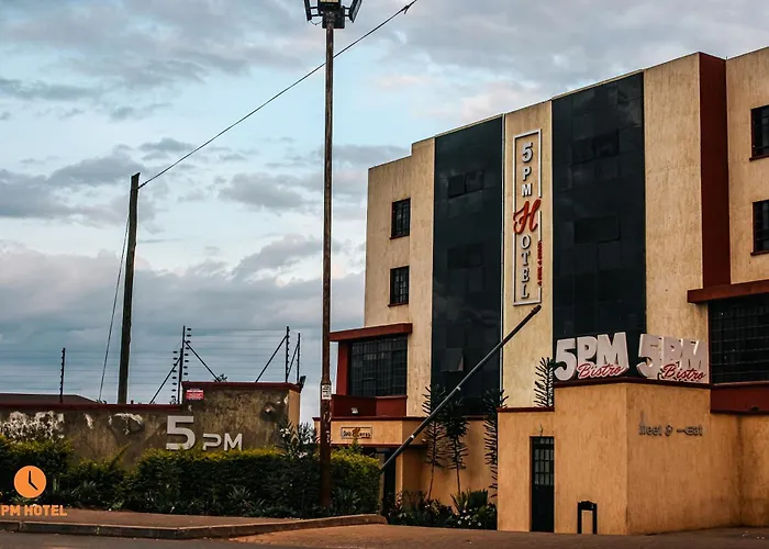 5 Pm Hotel