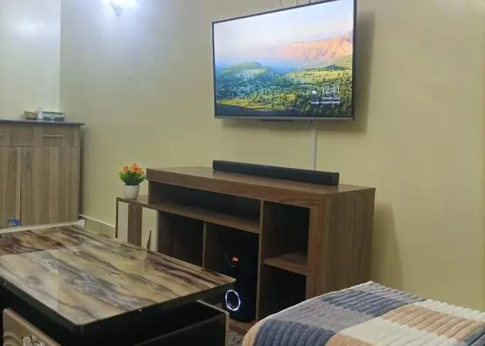 Rige\'S Homes 1Brm Unit