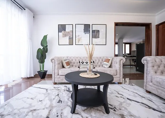 Stylish Luxury 2Br Condo In Kileleshwa