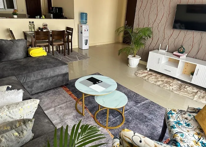 Bee Luxury Homes 3Bedroom Apartment