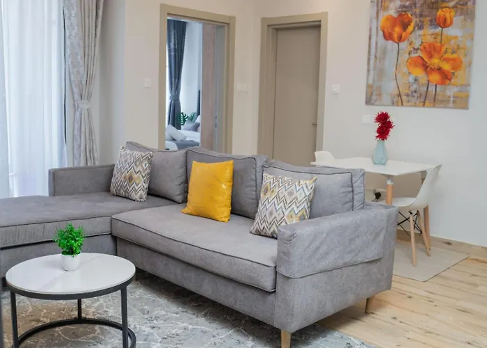 Elite Resience 1 Bedroom With Gym& Pool
