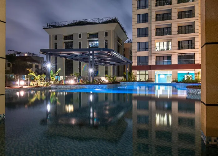 Modern Nairobi Apartment With Private Pool And City Views