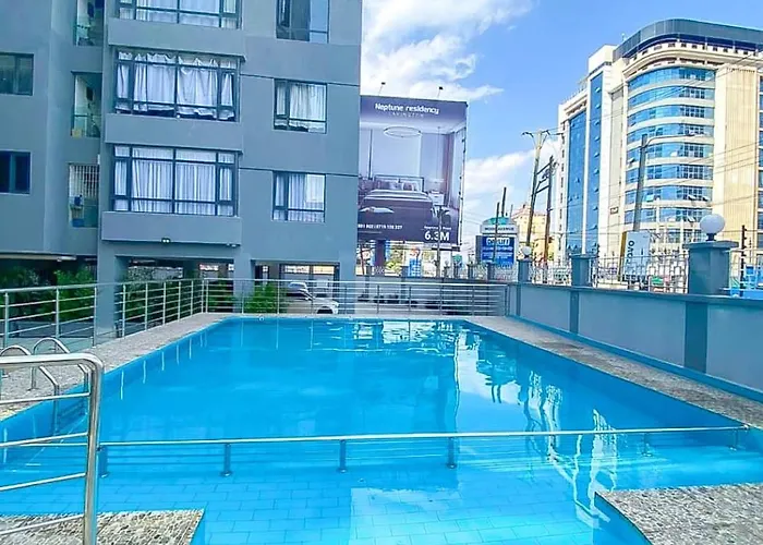 Executive Beautifully Furnished Apartment With All Modern Finishings,Swimming Pool,Fully Equipped Gym And Other Luxurious Facilities And Close Proximity To Major Shopping Malls In Kilimani